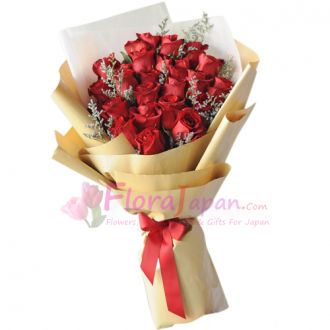 send two dozen red roses in bouquet to japan